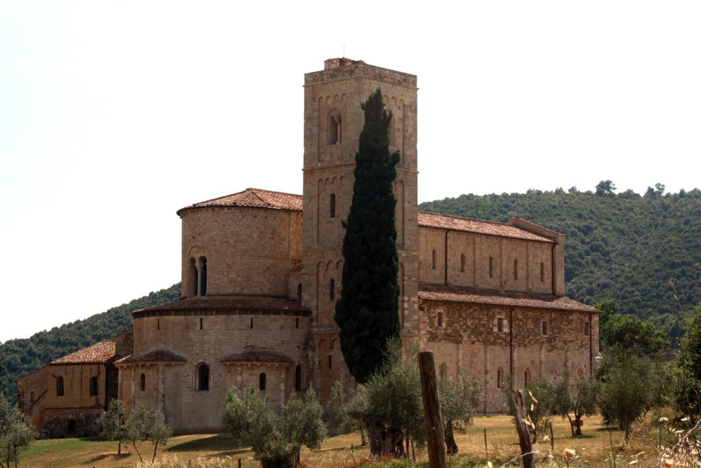 Abbazia di Sant'Antimo-Viajar-por-libre-toscana